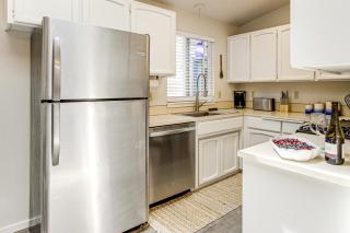 Walk to Seaside Beach Vacation Rental Cottage! - Seaside - 2