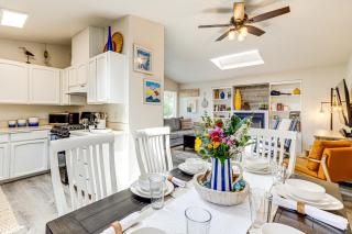 Walk to Seaside Beach Vacation Rental Cottage! - Seaside - 3