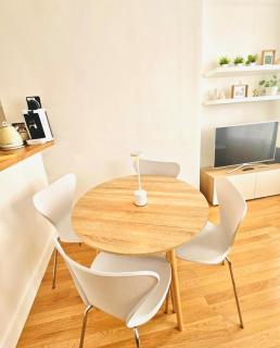 Cozy & Modern apartment l RER 20min to Paris Center - 4