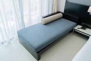 Beachfront 1 BR Hotel Infinity Pool Patong Phuket - Strand Patong - 1
