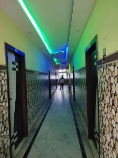 Hotel Aishwarya - Digha - 8