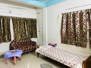 Shiv Uma Aalay Apartments - Agartala - 0