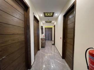 Multazam Heights, DHA Phase 8, Double Bedroom - Lahore - 8