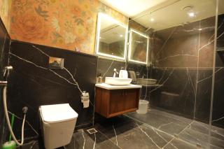 Romantic Jacuzzi Villa in Bangalore - Juliet Vista - 4