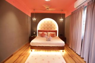 Romantic Jacuzzi Villa in Bangalore - Juliet Vista - Denkanikota - 1