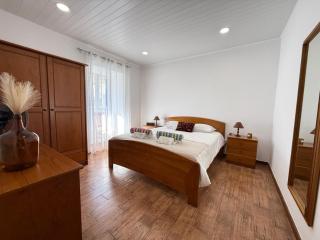 Baleeiro do Cais:Harbour House, Fishing, Fireplace - 7