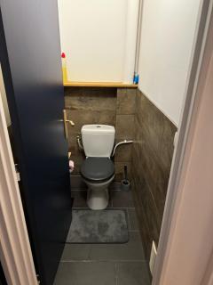 Chambres vert bâtiment les cytises 11 ou 13 rue de la motte Nevers 58000 - Nevers - 4
