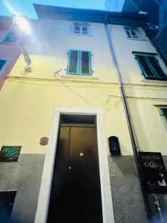 La casa dei Conti - Carrara - 9
