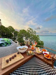 Rock and Sea Resort - Watamu - 7