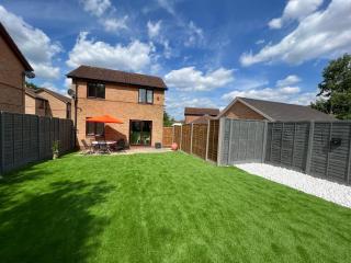 The Little Chinoiserie 2 bed house with large garden and only 7 min away from MK Central Rail station and City Centre - Milton Keynes - 6