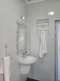 4Ps House Getaway - 4