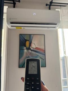 Onyx apartment with Free private garage + AC - 4