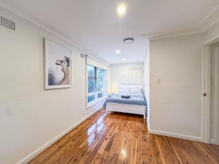 Spacious 4-bedrooms apartment in West Ryde with WiFi, AC - Sídney - 1