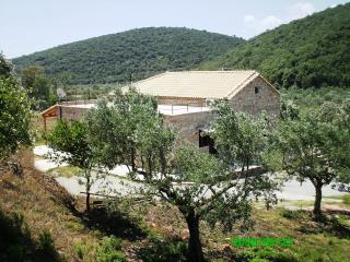 VillaLas - Traditional Stone House in Vathi of Mani - Vathi - 4