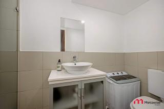 MetaWiseBnB Stylish Loft Studio with Garden in Seaforth - Sidney - 2