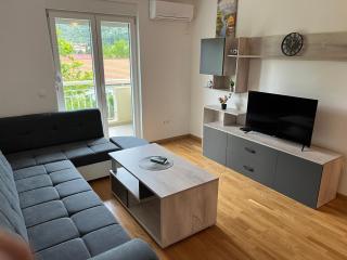 Apartment Ljalja 2 - Ivišovo Greblje - 3