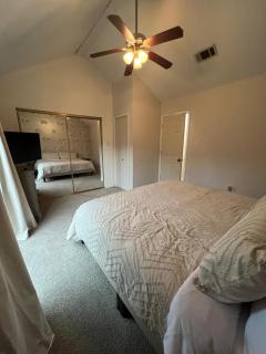 Charming 2-bedroom townhome in brilliant Baton Rouge minutes from LSU - Baton Rouge - 1