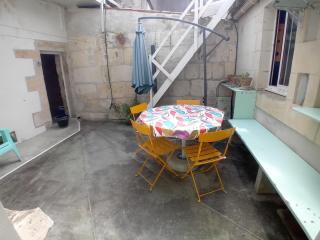Les Volets Bleus T3 de 80 m2 patio privatif - Rochefort - 9