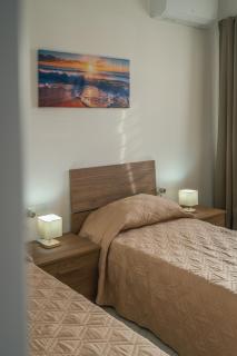 Central Comfort Apartment - Steps From All Amenities - 5