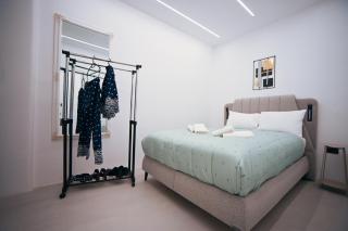 Artemis Patision Suite by Zeus Suites - 6