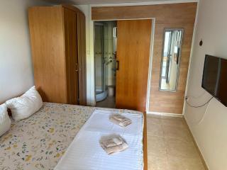 Apartments with beautifull view Peace and quiet - Stomorska - 4