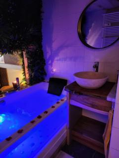 Romance&Tentation-Balnéo 2 places - Carquefou - 8