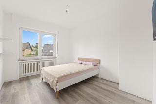 Geräumiges Familienhaus Köln - Niederdorla - 1