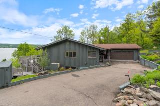 The Gallagher House - Speakeasy Firepit Lakeview - Hammondsport - 4