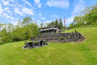 The Gallagher House - Speakeasy Firepit Lakeview - Hammondsport - 2