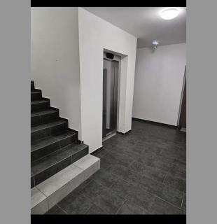 Entire Apartment available 15 mins from Bratislava - Jánošíková - 5