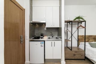 Classy V - Ferga Suites - 2