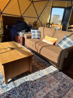 Glamping Pod - Sleeps 4 - Pets - Parking - Pendine - 1