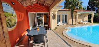 A La Topaze #Gîte calme #3 pers #Piscine privée #Cholet #Wifi haut débit #Préau #Cholet #Parc japonais #Puy du F ou - 8