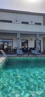 Luxury Seaside Villa with Pool 1 min to Beach Buzovna! - Baku - 4