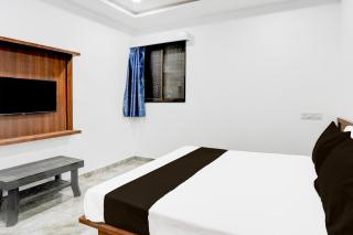 Hotel O Varad 7/12 Beer Bar & Lodging room - Aurangabad - 6