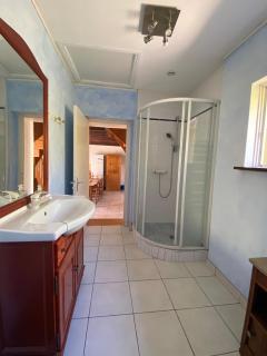 Maison chaleureuse toute équipée pour vos vacances - 1