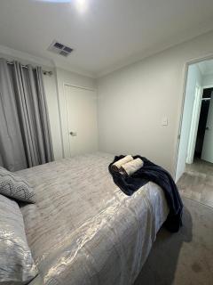 Cozy and Compact Holiday and Business Home - Baldivis - 3