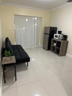 Shared Room at PSN - Hialeah - 2