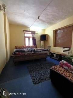 ZAMBALA HOTEL and RESTAURANT - Jāmb - 2