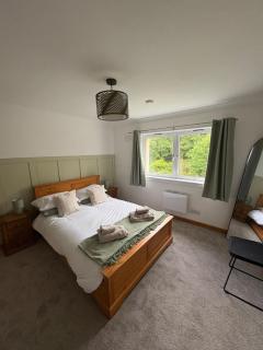 3 Bedroom Apartment - Loch Linnhe Views - Modern & Chilled Highland Stay - Fort William - 7
