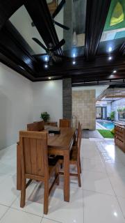 Casa Calma by Moo, Spacious 3BR Villa with Private Pool in Seminyak Bali - Mantaak - 4