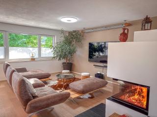 W7 Rooms, Luxus Apartment, Kingsizebett, Kamin, Terrasse mit Grill, Garten - Kiefersfelden - 0