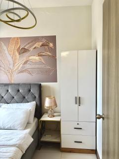 Cosy Deluxe Flat with Balcony near MOA - Manila - 2