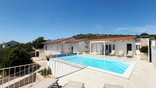 Villa Velim - Stunning view & Heated private pool - Stankovci - 8