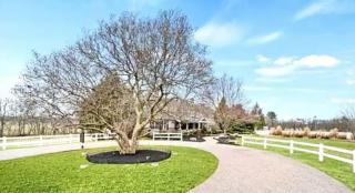 The Villa Farm - - 6