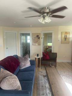 Roberts Lake House Room# 2 - Colchester - 1