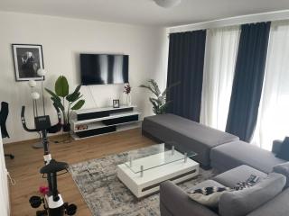 Entire Apartment available 15 mins from Bratislava - Jánošíková - 9