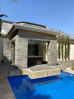 Wonderful 6 bdrms villa with pool MH63040 - 5