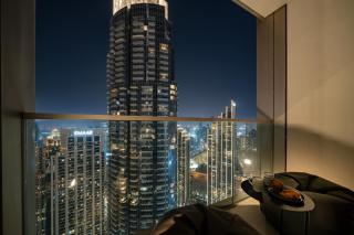Elegant 2BR Apartment near Burj Khalifa, Downtown Dubai - 4