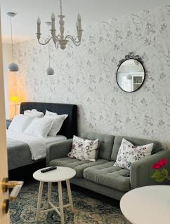 The Cozy Corner - Bucarest - 8